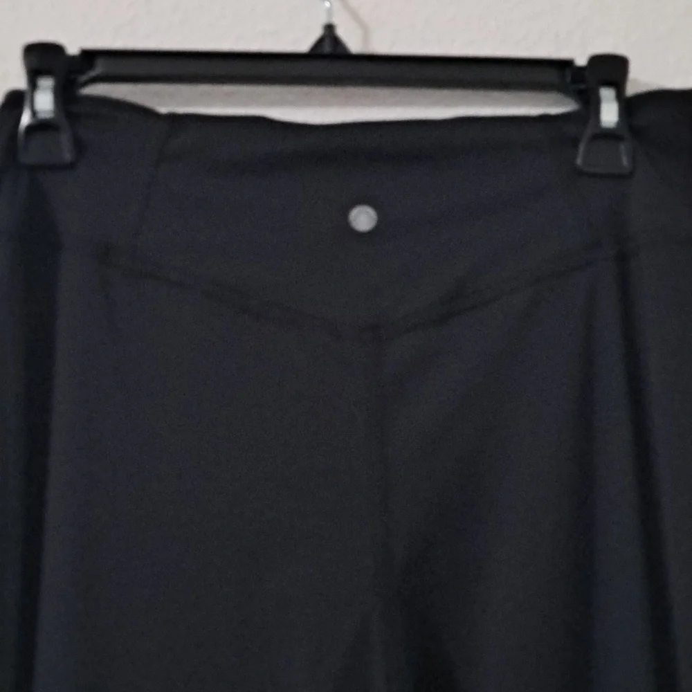 Jala Super Flare Legging - Picture 9 of 14